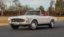 5-of-the-most-iconic-convertibles-ever-mass-produced-thumbnail_10.jpg.webp
