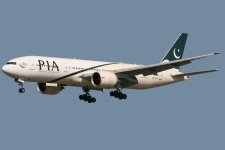 Boeing_777-240_ER_Pakistan_International_Airlines_PIA_AP-BHX_8515755924-1140x760.jpg