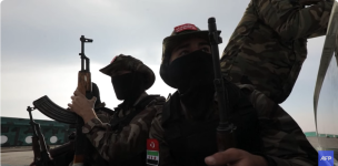 Screenshot 2025-03-07 at 15-29-25 Military backup from northern Syria heads to Latakia to figh...png