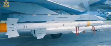J-10CE_PL-10E.jpg