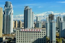 乌鲁木齐｜雪山高铁站_2_黄大仙-_来自小红书网页版.jpg
