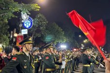 _182cm天团横扫越南！中国仪仗队彩排帅到交_4_亭子TiTing_来自小红书网页版.jpg