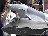 J-35A with J-10CP.jpg