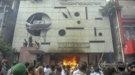 awami-league-office-bb-avenue-050824-19-1724009988.jpg
