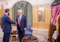 03-2025-05-14t084614z-941002951-rc2kheapb9yi-rtrmadp-3-usa-trump-gulf-syria.jpg