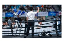 机器人都发展成这样了吗_1_小刘别做梦了_来自小红书网页版.jpg