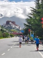 缺氧不缺信仰｜拉萨马拉松顺利完赛_7_山野追风_来自小红书网页版.jpg