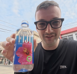 fijiwater2.png