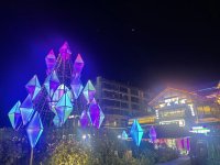 林芝的夜景 不错 很漂亮_1_晚风也很温柔_来自小红书网页版.jpg