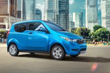 mahindra-e2o-plus_100579766_l[1].jpg