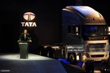 india-automobiles-tata-motors-truck-launch[1].jpg