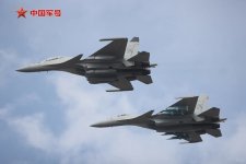 歼-15D_1_啾喂_来自小红书网页版.jpg 歼-15D_1_啾喂_来自小红书网页版.jpg