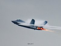 002lv6o2gy1hvna5kdx8oj61ol19fqbg02.jpg