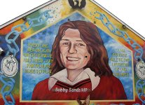 bobby-sands-mural-belfast320.jpg