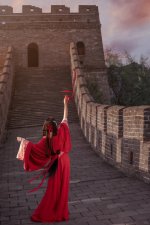 长城拍战国袍你会pick哪一个｜北京汉服写真_4_熙阙汉服_来自小红书网页版.jpg
