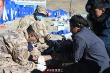 调整大小 0089GUSigy1hxda9olb1fj34s036oqvb.jpg