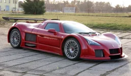 5-forgotten-yet-intriguing-high-performance-sports-cars-that-turn-20-this-year-thumbnail_4.jpg.webp